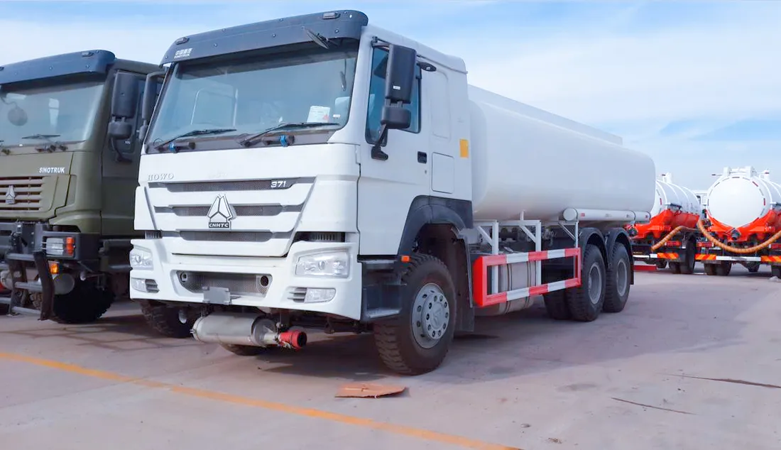 Sinotruk HOWO Oil Tanker